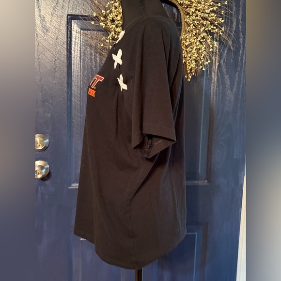 PINK Victoria's Secret VT Black Women's Top with White Accents - Picture 3 of 10